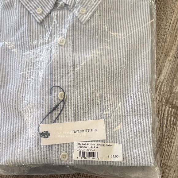 Taylor Stitch Men's White and Gray Striped Shirt Medium - Picture 5 of 10